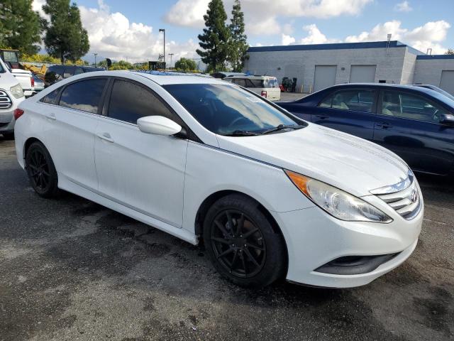 Photo 4 from auction – 2014 HYUNDAI SONATA GLS with VIN 5NPEB4AC0EH898982