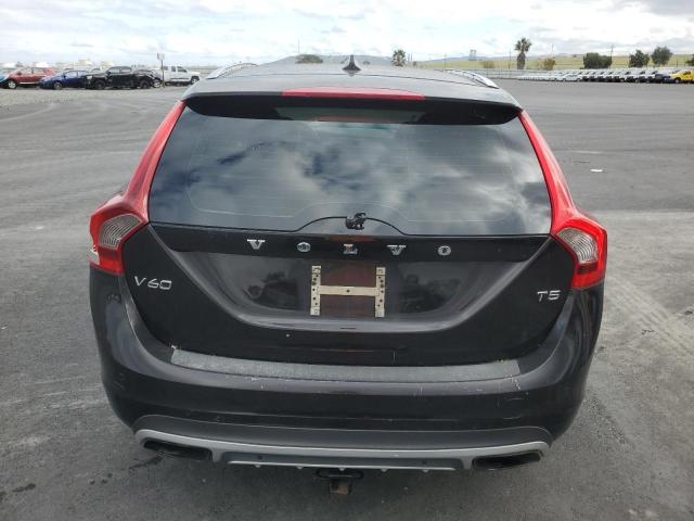 Photo 6 from auction – 2015 VOLVO V60 with VIN YV126MEB3F1186073