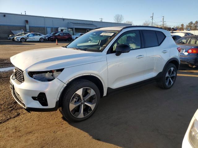 VOLVO XC40 PLUS 2025 with VIN YV4L12UC2S2488009 - Photo from auction