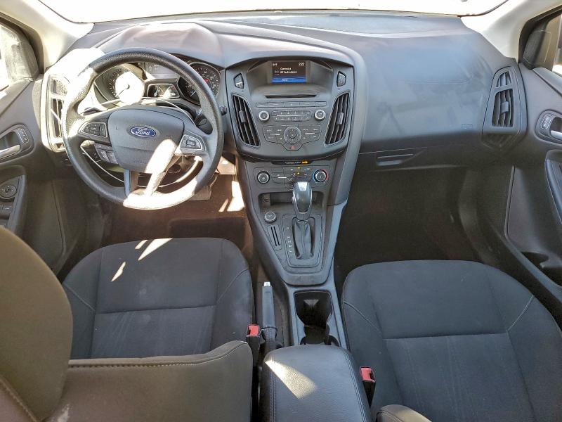Photo 8 from auction – 2015 FORD FOCUS SE with VIN 1FADP3K24FL342187