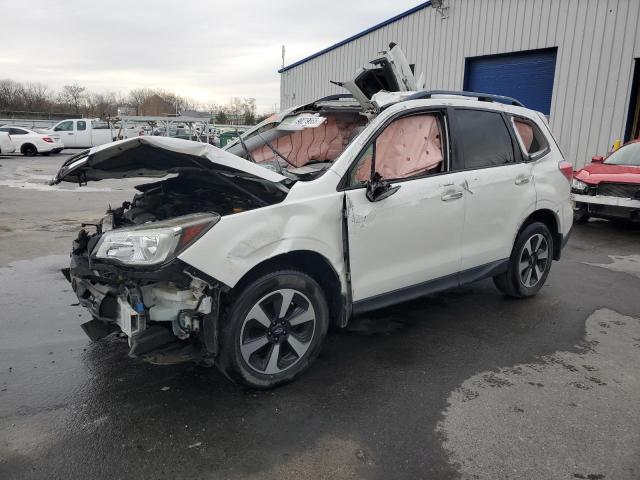 SUBARU FORESTER 2 2017 with VIN JF2SJAEC9HH402225 - Photo from auction