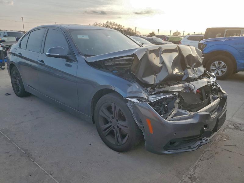 Photo 4 from auction – 2017 BMW 330 XI with VIN WBA8D9G58HNU58670