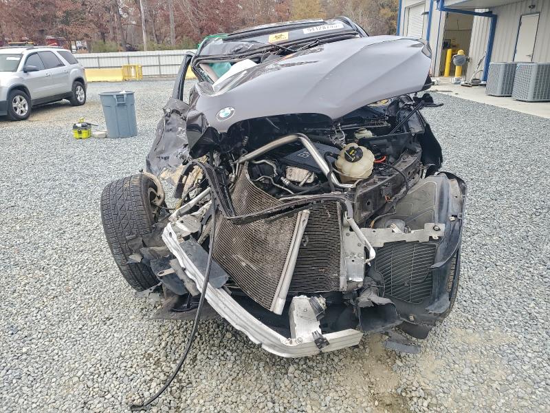 Photo 5 from auction – 2016 BMW X5 XDRIVE3 with VIN 5UXKR0C52G0P29339