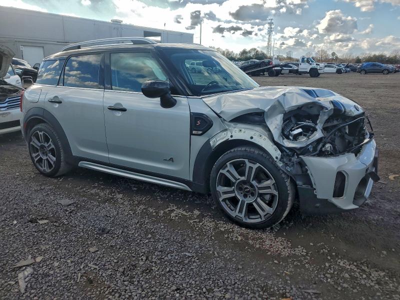 Photo 4 from auction – 2021 MINI COOPER S C with VIN WMZ83BR04M3M21913