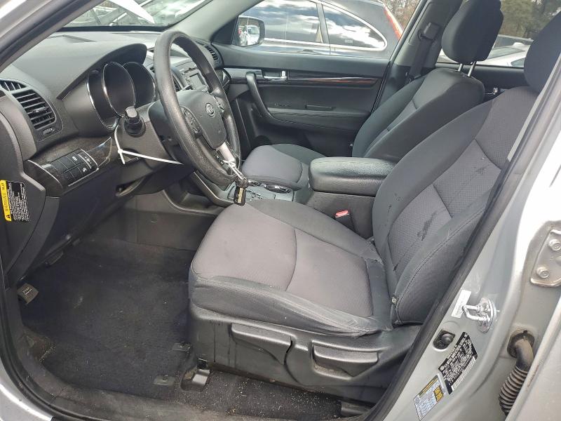 Photo 7 from auction – 2013 KIA SORENTO with VIN 5XYKT3A19DG405816