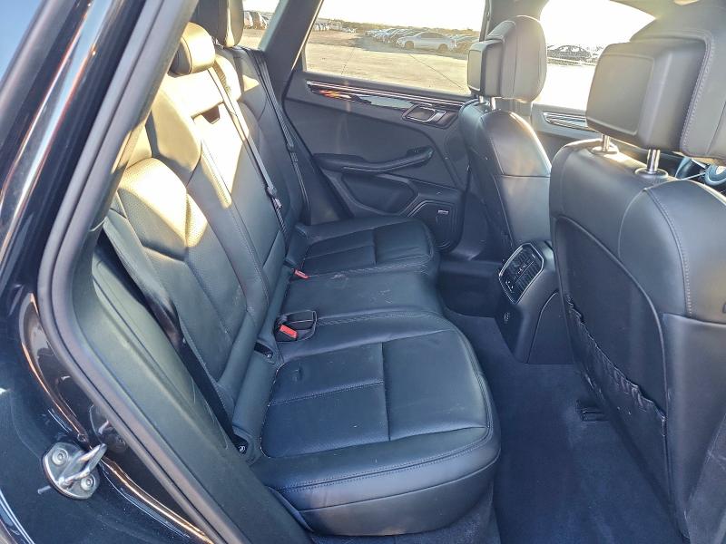 Photo 10 from auction – 2019 PORSCHE MACAN S with VIN WP1AB2A58KLB31360