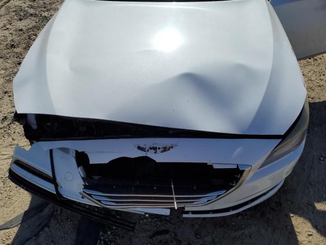 Photo 11 from auction – 2015 HYUNDAI GENESIS 3. with VIN KMHGN4JE3FU064841