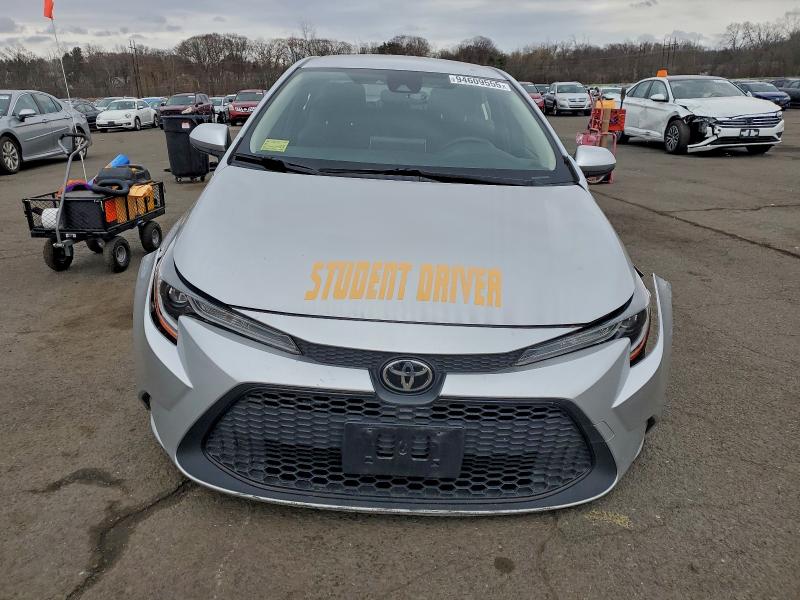 Photo 5 from auction – 2021 TOYOTA COROLLA LE with VIN JTDEPMAE1MJ157555