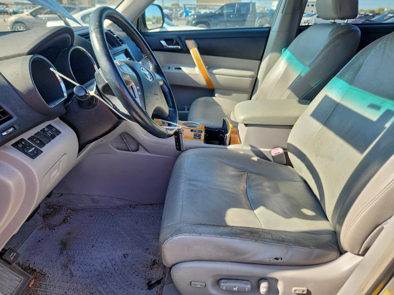 Photo 7 from auction – 2008 TOYOTA HIGHLANDER with VIN JTEEW44AX82010996