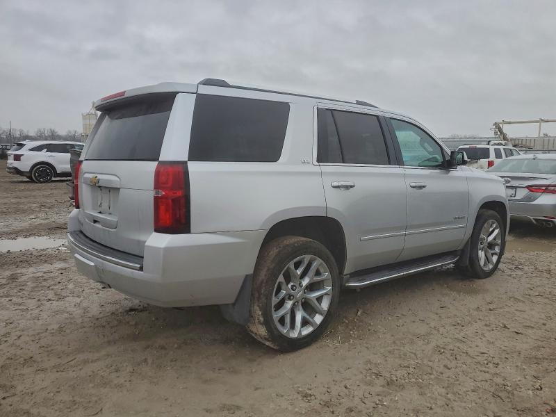 Photo 3 from auction – 2016 CHEVROLET TAHOE with VIN 1GNSKCKC4GR152047
