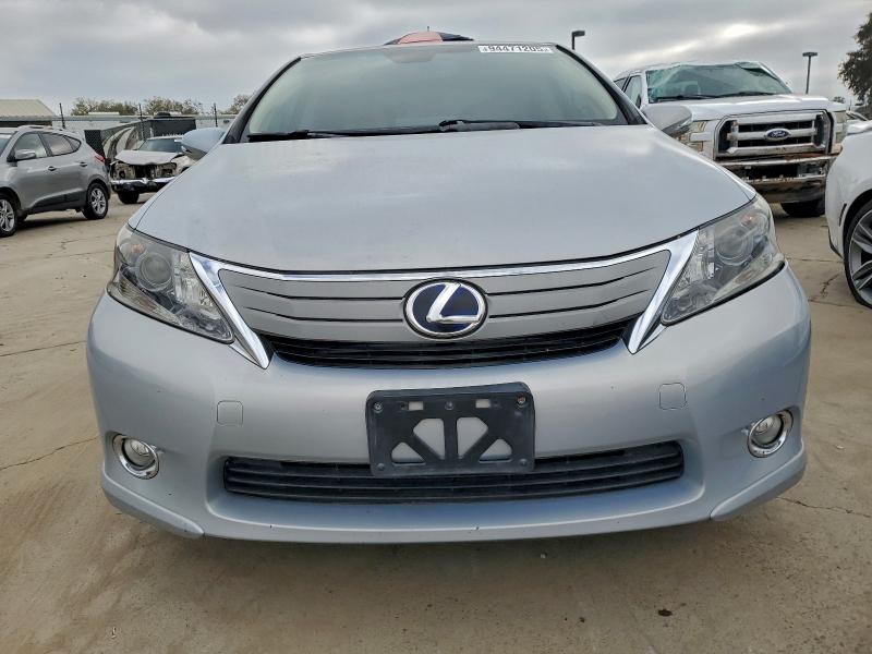 Photo 5 from auction – 2010 LEXUS HS 250H with VIN JTHBB1BA5A2027651