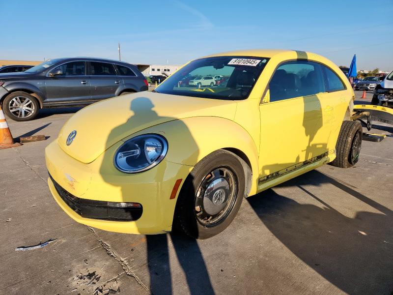 VOLKSWAGEN BEETLE 2014 with VIN 3VWJ07AT4EM659688 - Photo from auction
