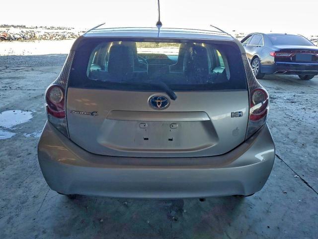 Photo 6 from auction – 2014 TOYOTA PRIUS C with VIN JTDKDTB36E1560211