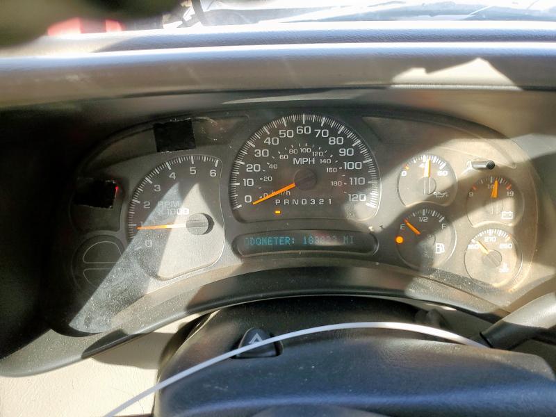 Photo 9 from auction – 2005 GMC NEW SIERRA with VIN 2GTEK13T651217348