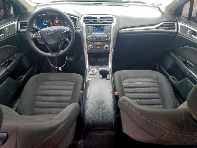 Photo 8 from auction – 2017 FORD FUSION SE with VIN 3FA6P0HD6HR287004