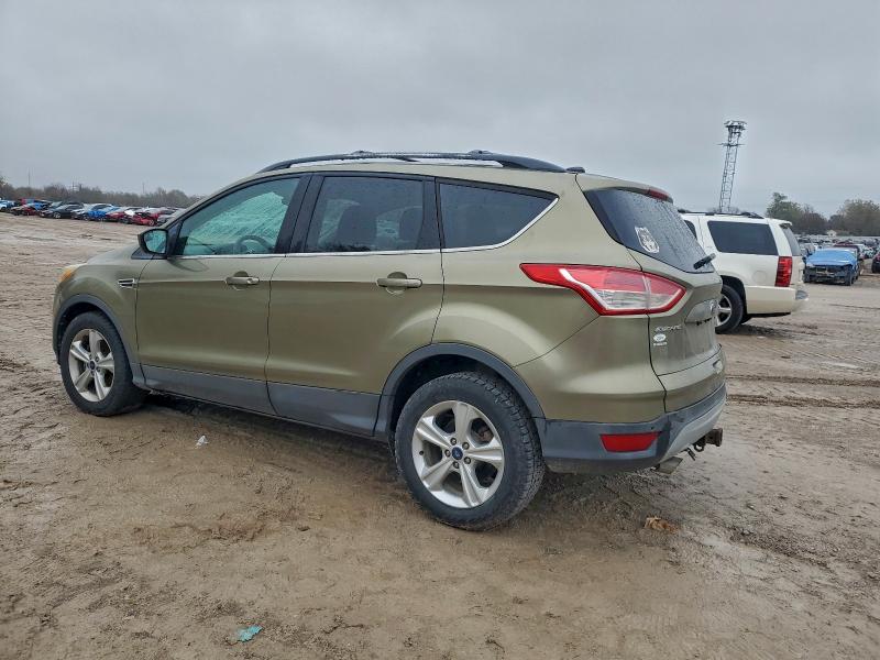 Photo 2 from auction – 2014 FORD ESCAPE with VIN 1FMCU0GX5EUA77107