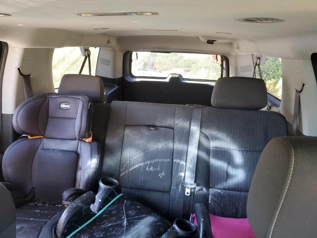Photo 10 from auction – 2016 CHEVROLET SUBURBAN C with VIN 1GNSCGKC3GR343446
