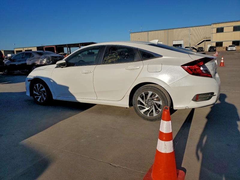 Photo 2 from auction – 2017 HONDA CIVIC EX with VIN 19XFC2F75HE225115