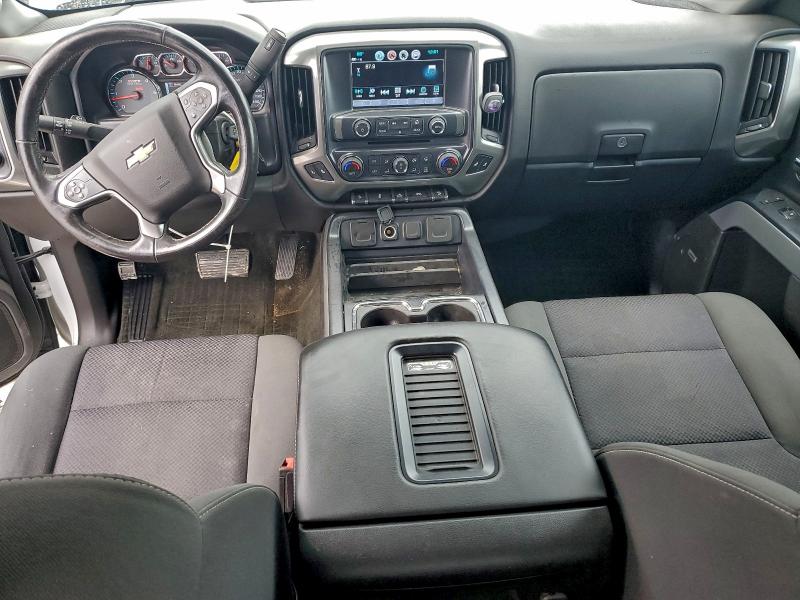 Photo 8 from auction – 2018 CHEVROLET SILVERADO with VIN 3GCUKREC9JG293977
