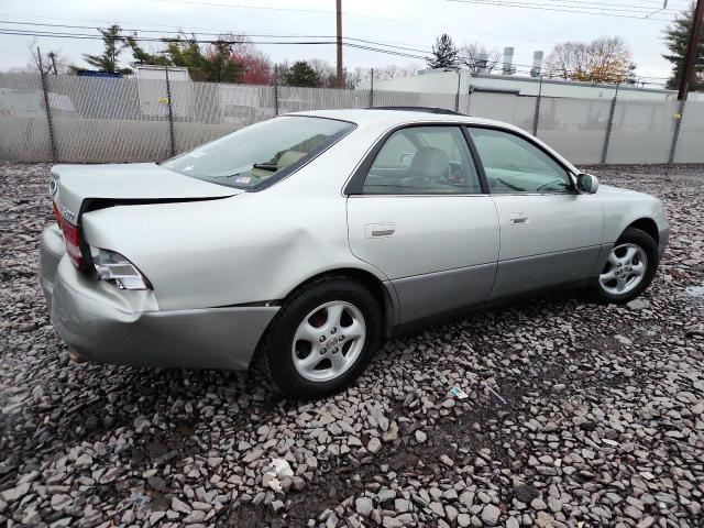 Photo 3 from auction – 1997 LEXUS ES 300 with VIN JT8BF22G0V0066843