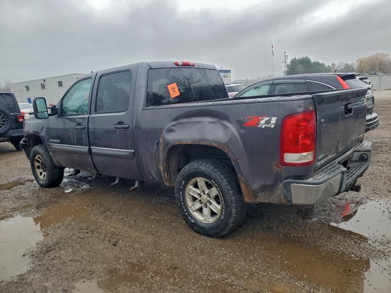 Photo 2 from auction – 2010 GMC SIERRA K15 with VIN 3GTRKWE26AG204975