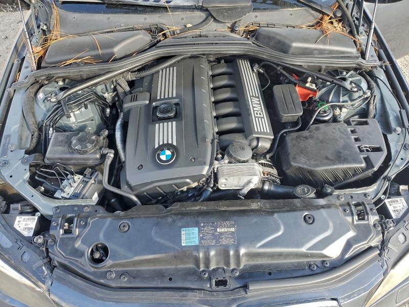 Photo 11 from auction – 2009 BMW 528 I with VIN WBANU535X9C122937