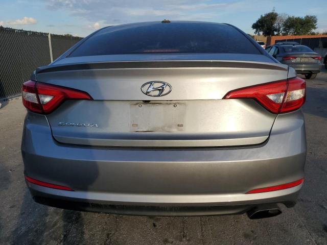 Photo 6 from auction – 2017 HYUNDAI SONATA SE with VIN 5NPE24AF6HH592352