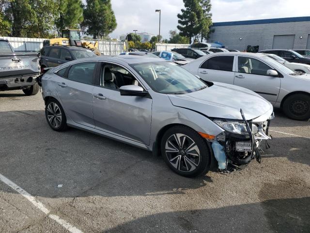 Photo 4 from auction – 2017 HONDA CIVIC EXL with VIN 19XFC1F71HE019168