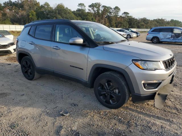 Photo 4 from auction – 2018 JEEP COMPASS LA with VIN 3C4NJDBB6JT403106