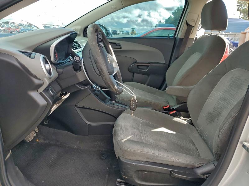 Photo 7 from auction – 2019 CHEVROLET SONIC LS with VIN 1G1JB5SB3K4148836