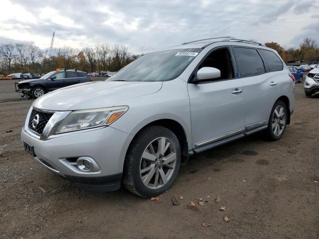 NISSAN PATHFINDER 2014 with VIN 5N1AR2MM6EC700772 - Photo from auction