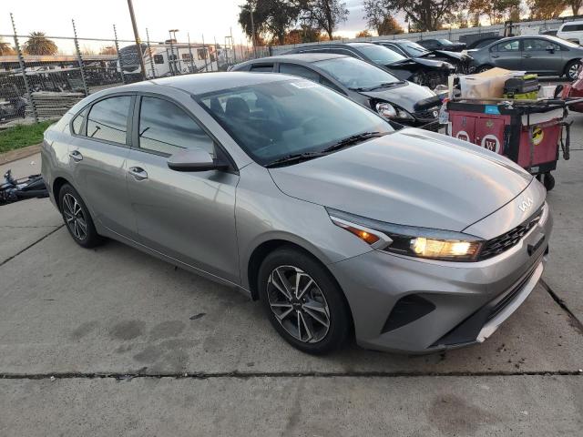 Photo 4 from auction – 2022 KIA FORTE FE with VIN 3KPF24AD2NE461034