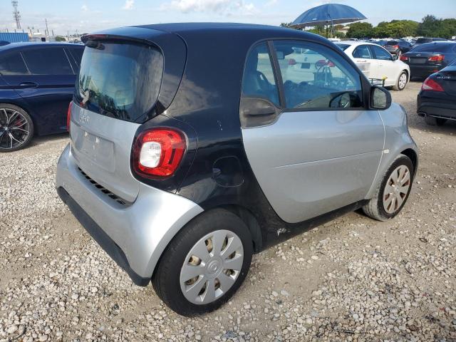 Photo 3 from auction – 2016 SMART FORTWO with VIN WMEFJ5DA3GK076996