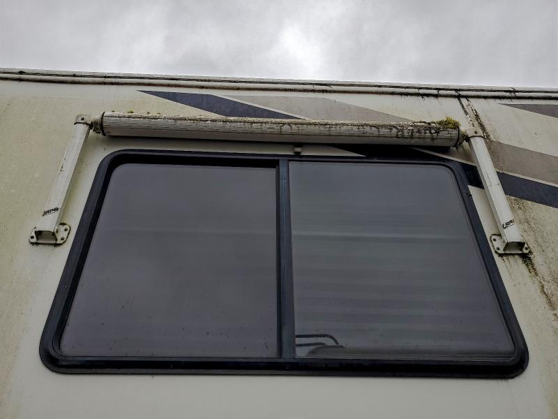 Photo 6 from auction – 2001 ROADMASTER RAIL 40/MH with VIN 1RF12061612012179