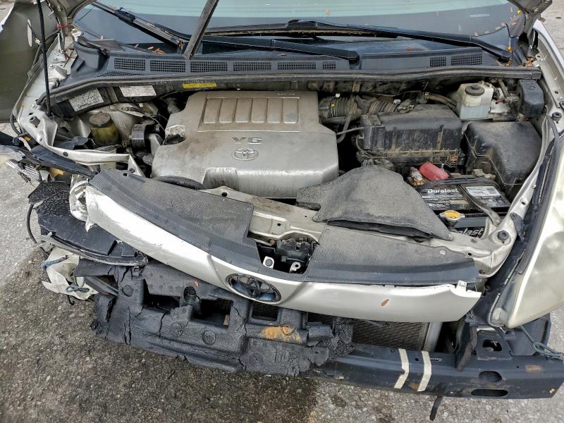 Photo 12 from auction – 2010 TOYOTA SIENNA with VIN 5TDKK4CC5AS293764