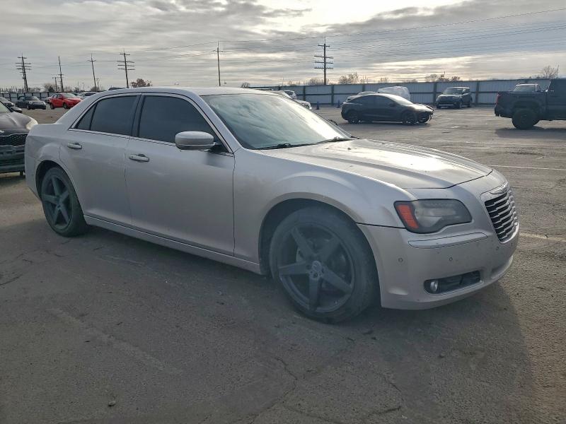 Photo 4 from auction – 2012 CHRYSLER 300 S with VIN 2C3CCABG7CH213827