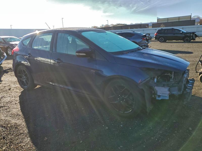 Photo 4 from auction – 2016 FORD FOCUS SE with VIN 1FADP3K22GL377134