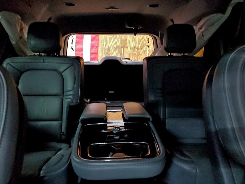 Photo 10 from auction – 2019 LINCOLN NAVIGATOR with VIN 5LMJJ2LT9KEL13968