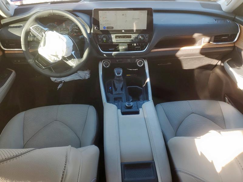 Photo 8 from auction – 2025 TOYOTA GRAND HIGH with VIN 5TDAAAB58SS085864