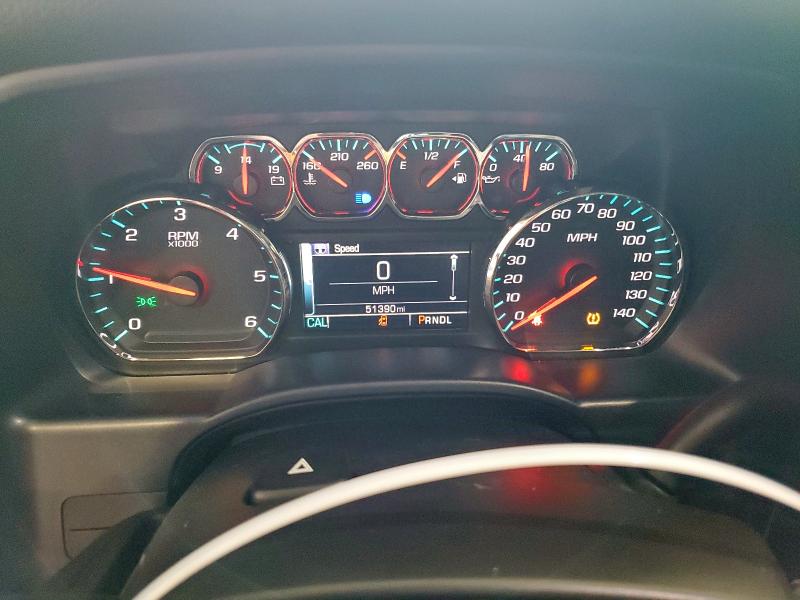 Photo 9 from auction – 2018 CHEVROLET SILVERADO with VIN 3GCUKREC5JG584623