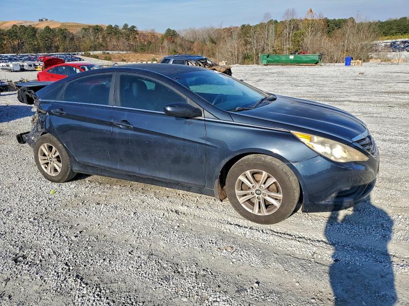 Photo 4 from auction – 2011 HYUNDAI SONATA GLS with VIN 5NPEB4AC8BH299257