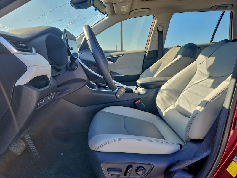 Photo 7 from auction – 2023 TOYOTA RAV4 XLE P with VIN JTMC1RFV4PD096218