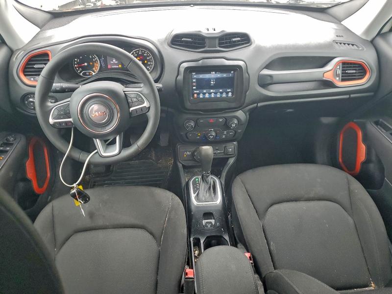 Photo 8 from auction – 2018 JEEP RENEGADE S with VIN ZACCJBAB4JPH45142