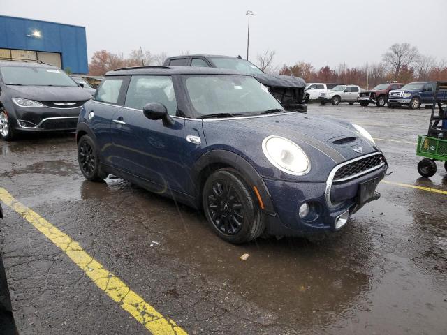 Photo 4 from auction – 2016 MINI COOPER S with VIN WMWXP7C59G3B92845