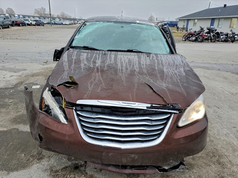 Photo 5 from auction – 2013 CHRYSLER 200 TOURIN with VIN 1C3CCBBG0DN533666