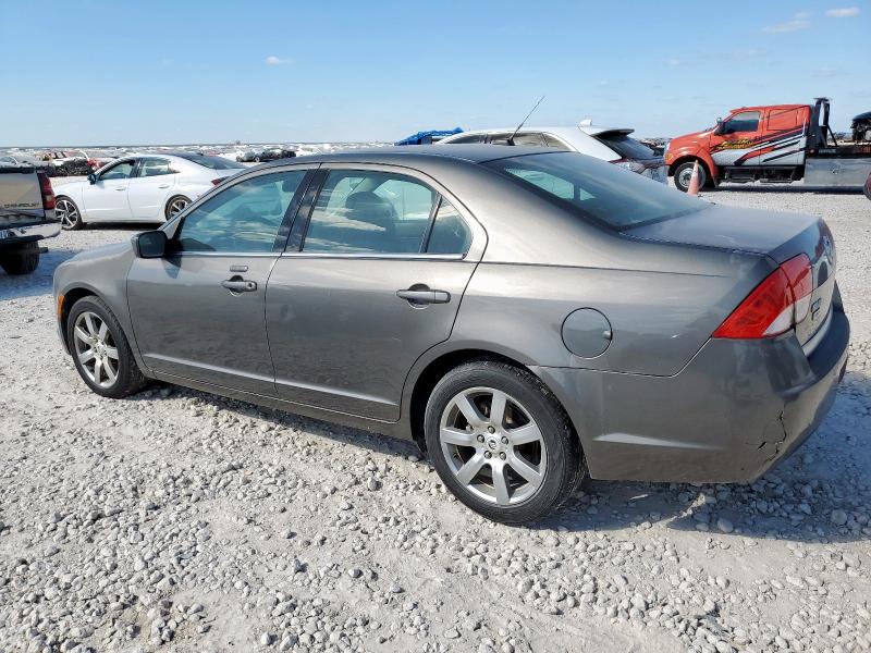 Photo 2 from auction – 2010 MERCURY MILAN with VIN 3MEHM0JA7AR653410