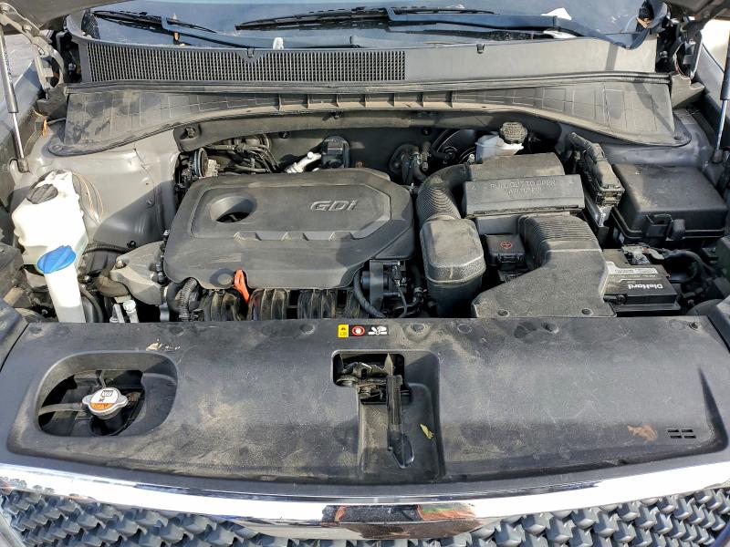 Photo 12 from auction – 2017 KIA SORENTO LX with VIN 5XYPGDA38HG206652