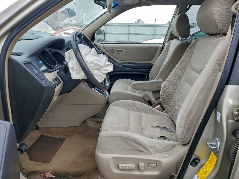 Photo 7 from auction – 2001 TOYOTA HIGHLANDER with VIN JTEHF21A710011899
