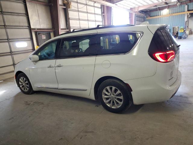 Photo 2 from auction – 2017 CHRYSLER PACIFICA T with VIN 2C4RC1BGXHR763384