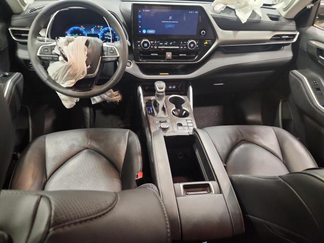 Photo 8 from auction – 2024 TOYOTA HIGHLANDER with VIN 5TDKDRBH5RS558487